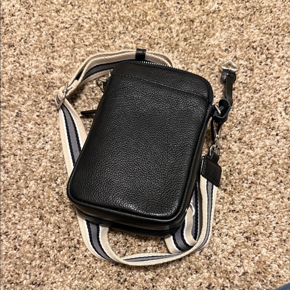 Brighton Crossbody Bag - Picture 3 of 3